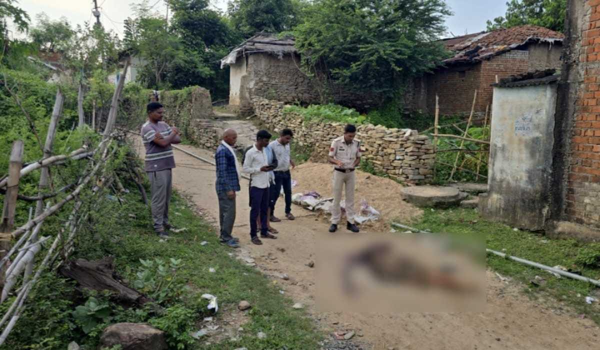 CG NEWS : बच्चों पर जादू-टोना के शक में बेटे ने की अपनी ही म... - CG Sandesh