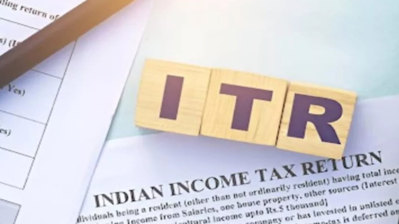 ITR Filing 2025, YouTubers ऐसे करें मिनटों में ITR File