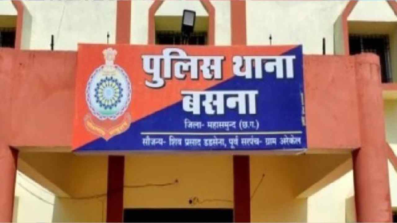बसना : ठेले में पीला रहा था शराब, पुलिस ने की कार्रवाई - CG Sandesh