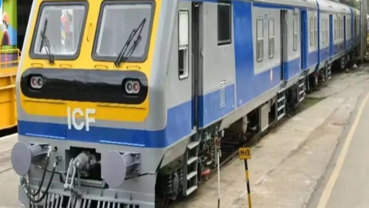 बड़ी खबर: रायपुर से रावघाट और कुरुद के लिए तीन नई मेमू ट्रेन... - CG Sandesh