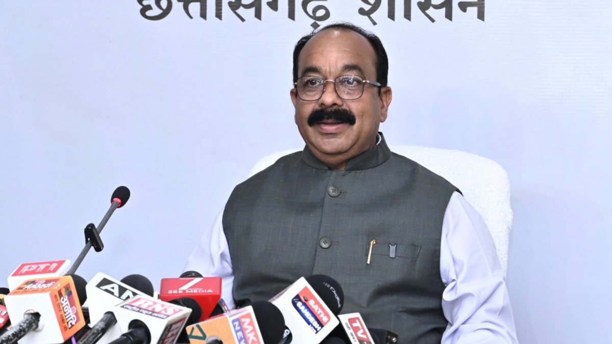 बरसात के बाद अब धरातल पर दिखेंगे सड़कों के काम, लोक निर्माण ... - CG Sandesh