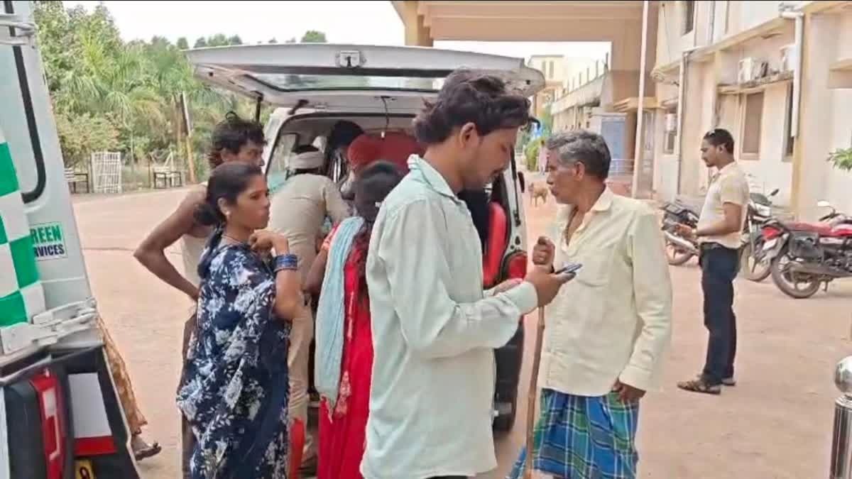 CG : बारिश का कहर, दिवार ढहने से खेल रही दो बच्चियों की मौत,... - CG Sandesh