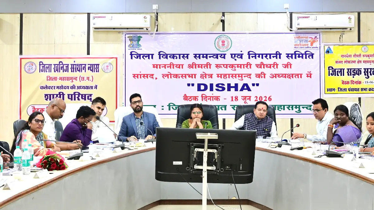 महासमुंद : बिना हेलमेट के वाहन चलाने वाले 8740 लोगों से समन ... - CG Sandesh