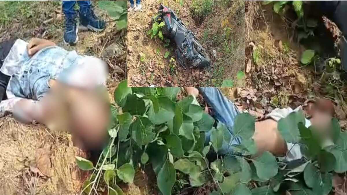 CG : तेज रफ्तार बाइक अनियंत्रित होकर गड्ढे में गिरी, दो युवकों की मौत 