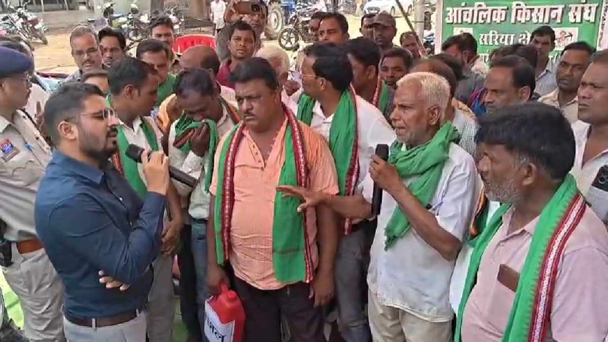 खाद और डीजल की मांग को लेकर किसानों का धरना, एसडीएम के आश्वासन के बाद आंदोलन समाप्त