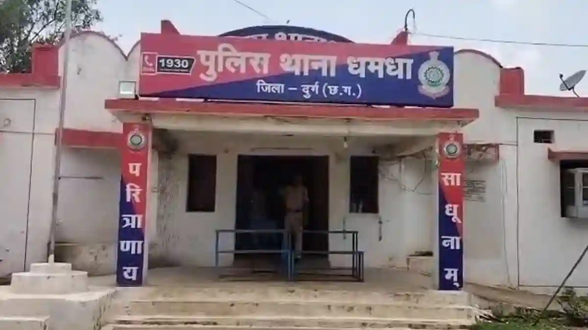 CG : धान खरीदी केंद्र में बड़ी गड़बड़ी, प्रबंधक के खिलाफ FIR दर... - CG Sandesh