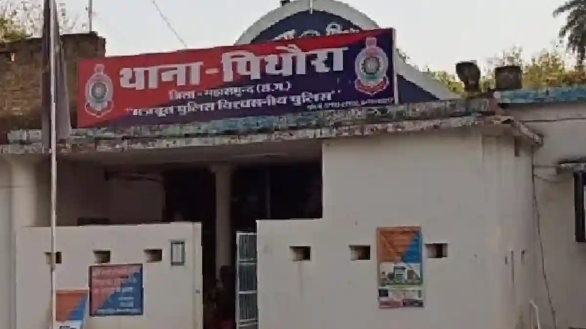 पिथौरा : कार का फोटो खींचने से मना करने पर मारपीट - CG Sandesh