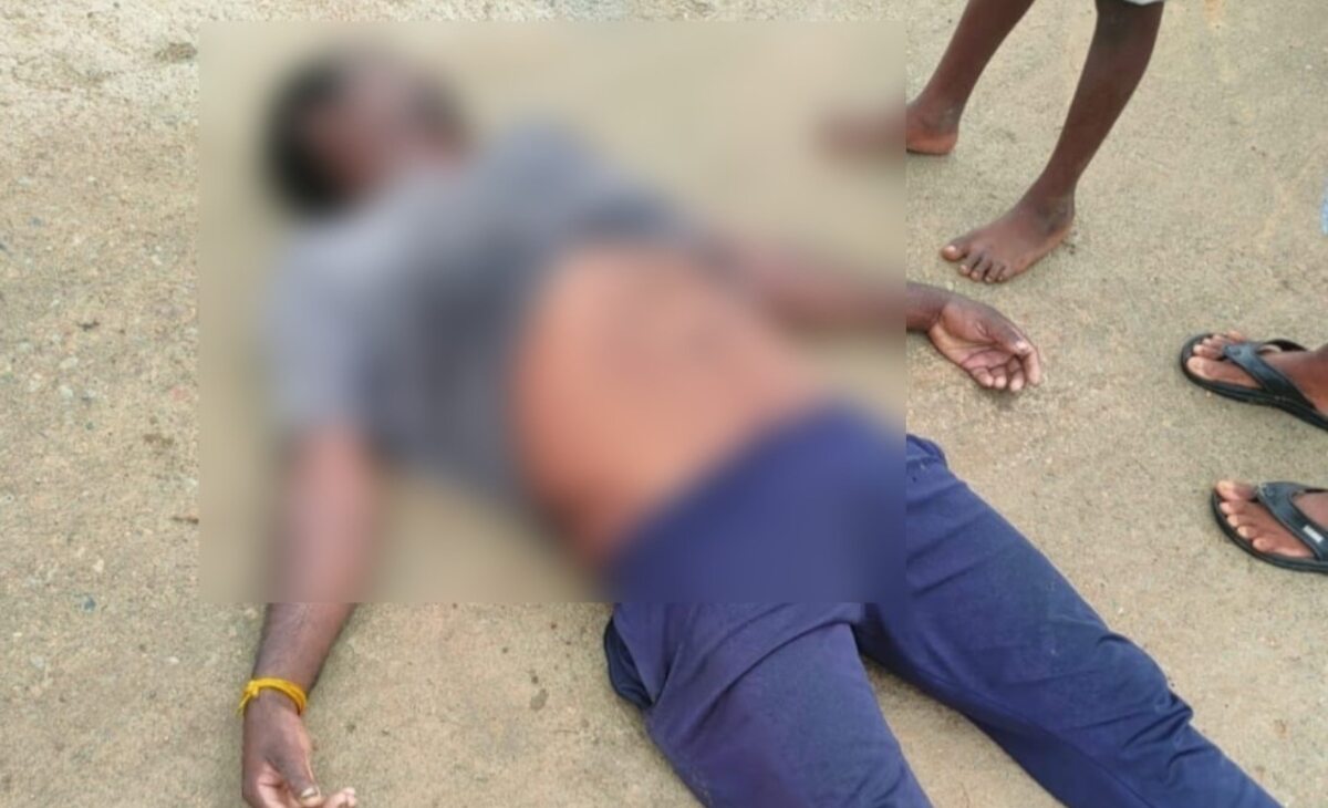 CG : पेड़ से चारा तोड़ते समय हाइटेंशन तार की चपेट में आने से चरवाहे की दर्दनाक मौत