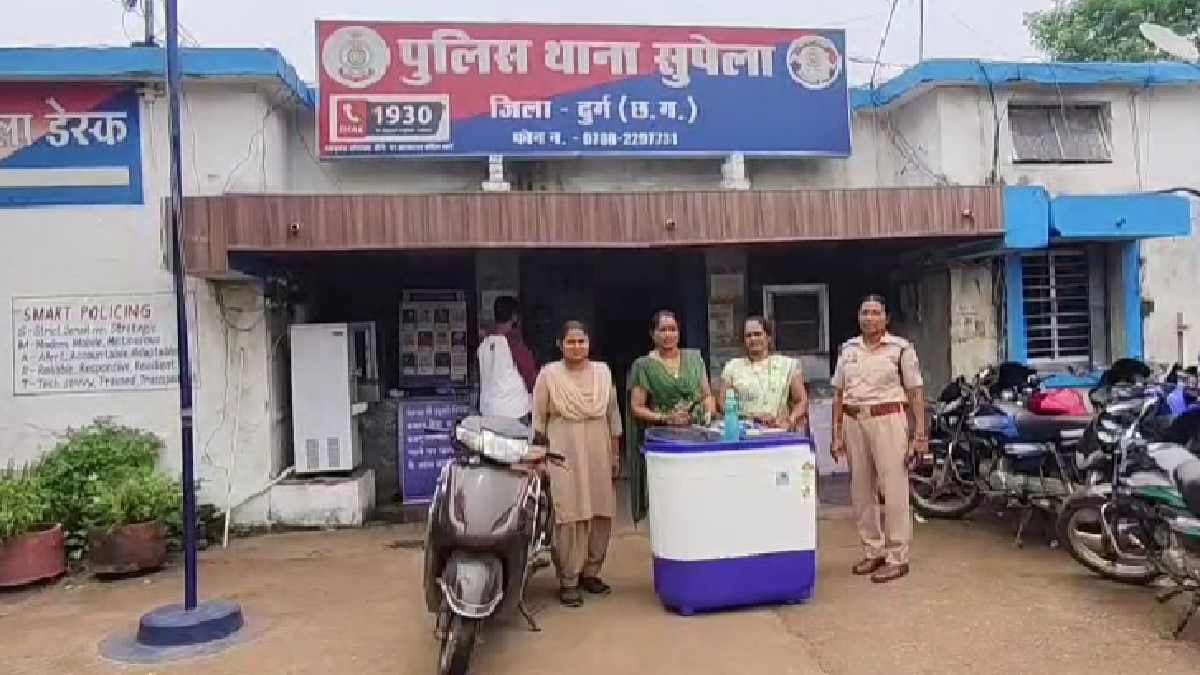 कर्ज की किश्त और ब्याज को लेकर दबाव बनाने का आरोप, दो महिला ... - CG Sandesh