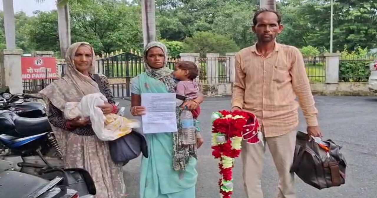 शादी के नाम पर ठगी का आरोप, दुल्हन के घर से जाने के बाद 50 हजार की और मांग; एसपी से लगाई न्याय की गुहार