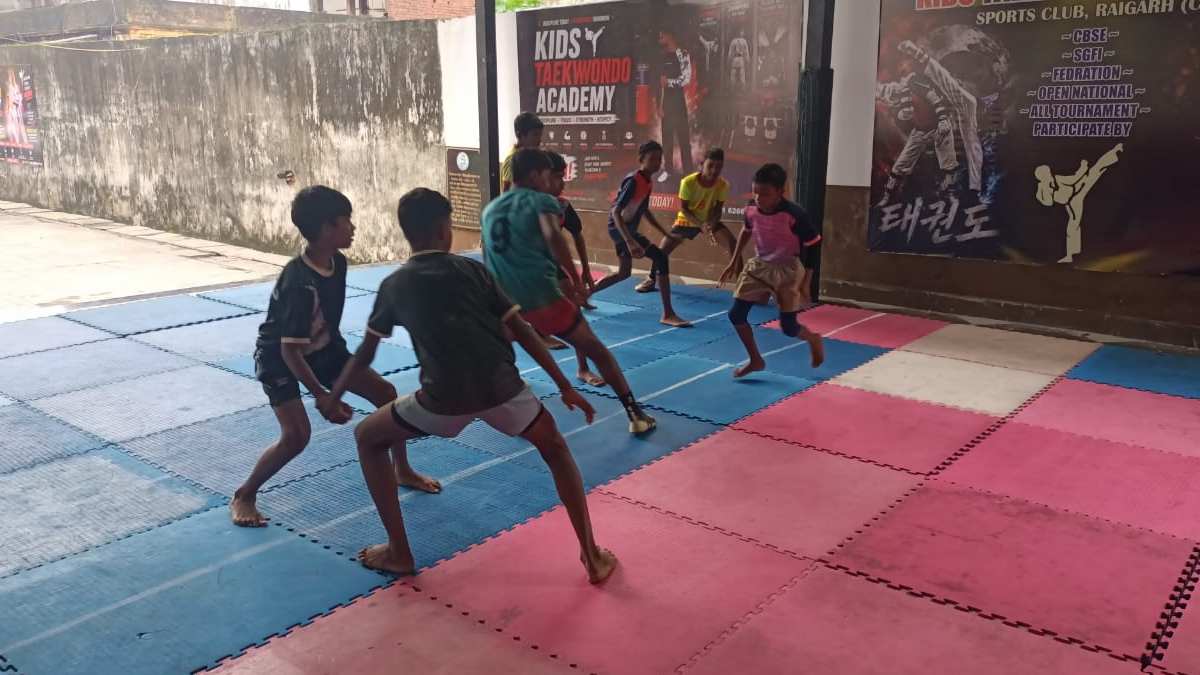 ब्लॉक स्तरीय कबड्डी प्रतियोगिता में 12 खिलाड़ियों का चयन