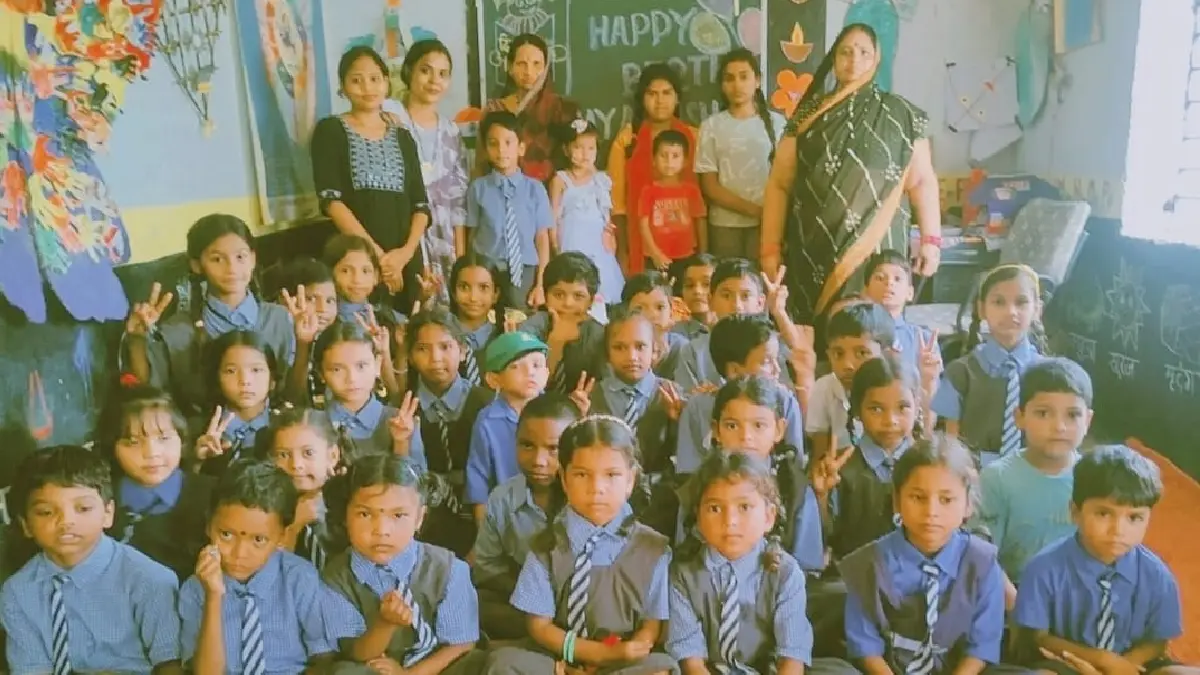 सरायपाली : शासकीय प्राथमिक शाला मुधा में नेवता भोज एवं जन्मदिन समारोह का आयोजन