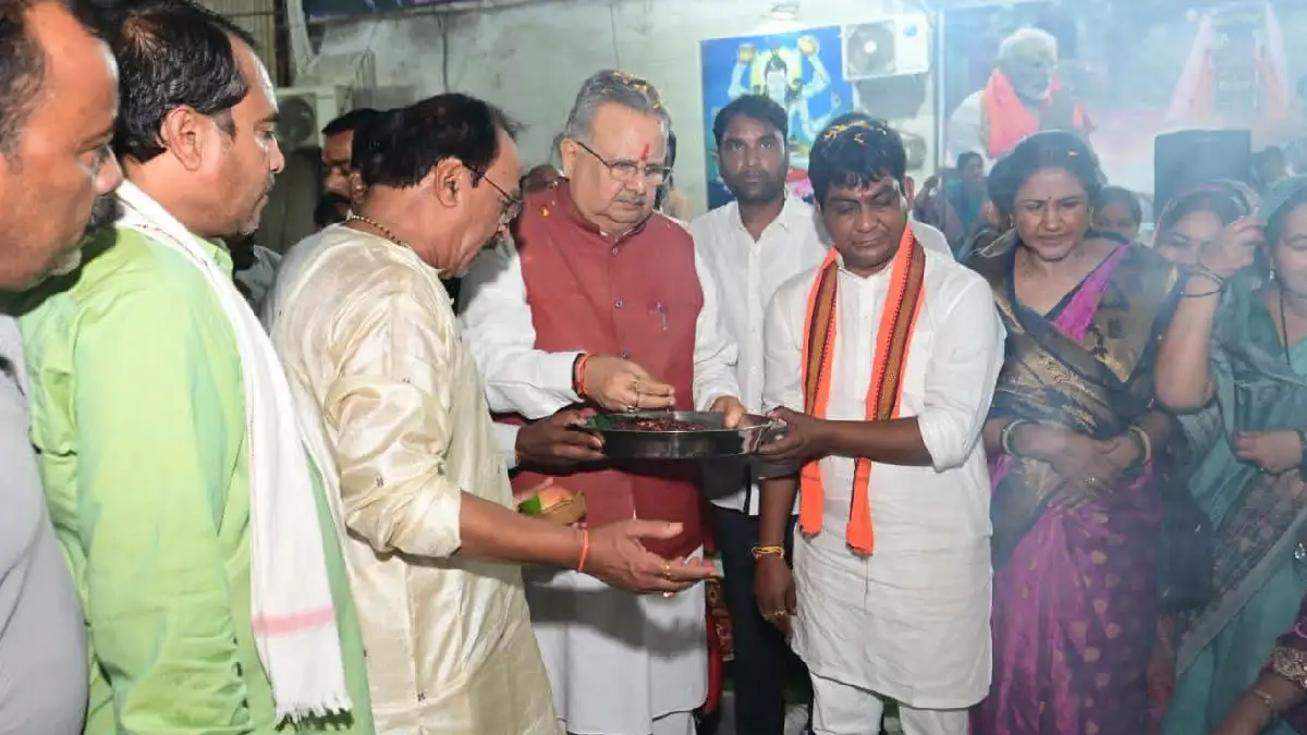 महासमुंद : विधानसभा अध्यक्ष डॉ. रमन सिंह महारुद्राभिषेक में ... - CG Sandesh