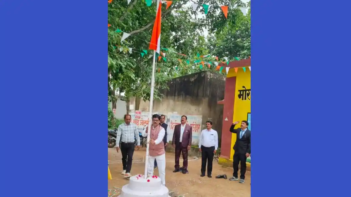 सरायपाली : बीईओ एवं बीआरसी कार्यालय में स्वतंत्रता दिवस हर्षोल्लास के साथ मनाया गया
