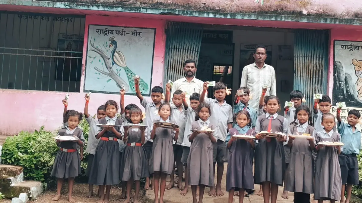 सरायपाली : शासकीय प्राथमिक शाला सिरशोभा एवं रिसेकेला में हर्... - CG Sandesh