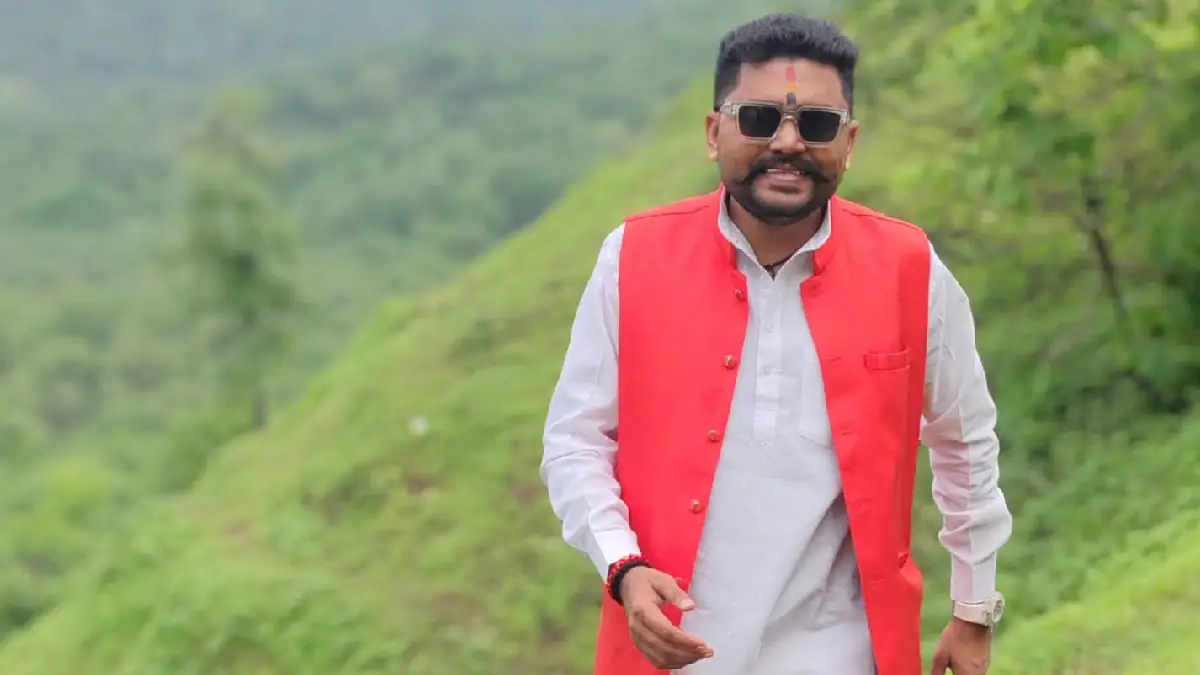 महासमुंद : कलेक्टर बंगले के सामने भाजपा नेता अशवंत तुषार साहू को काले बिच्छू ने मारा डंक, जिला अस्पताल में उपचार जारी