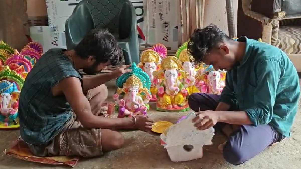 गणपति के स्वागत को सजा रायगढ़, बाजारों में बढ़ी रौनक - CG Sandesh