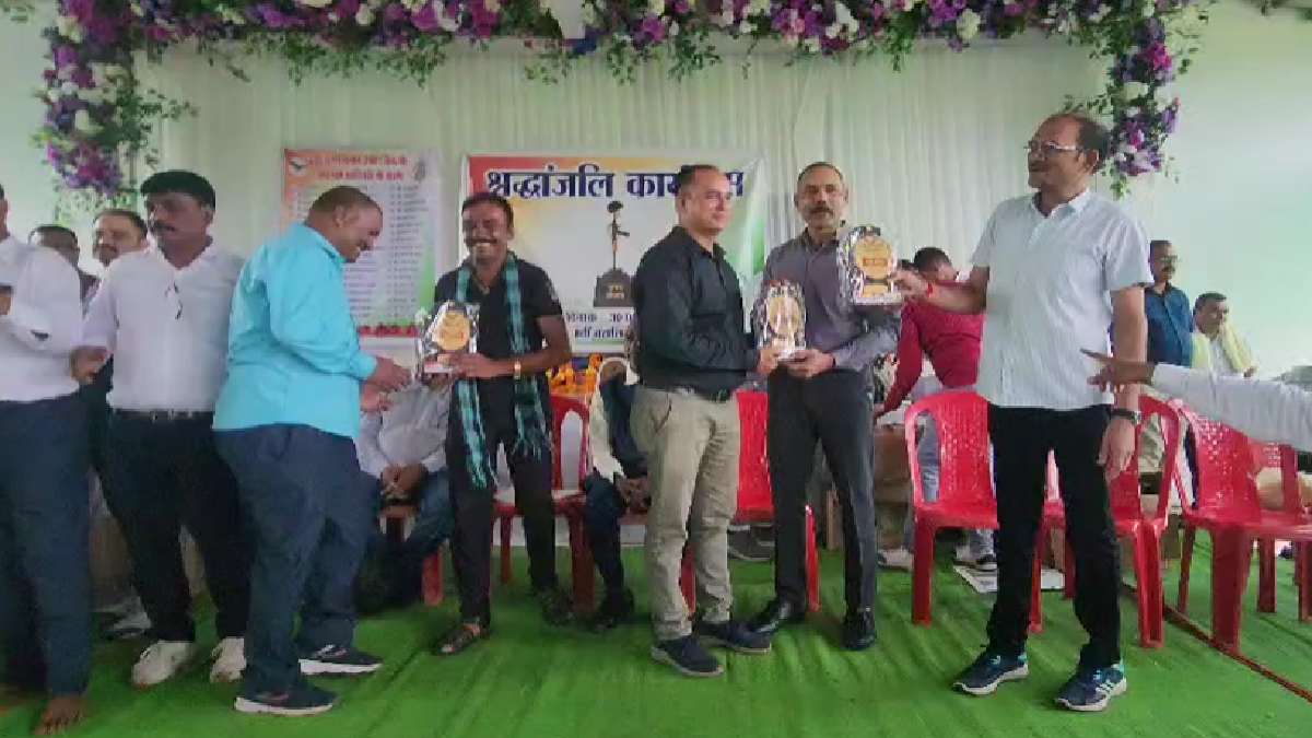 25 साल बाद भी दिखा नव आरक्षक सा जोश, रजत जयंती में ताजा हुईं... - CG Sandesh