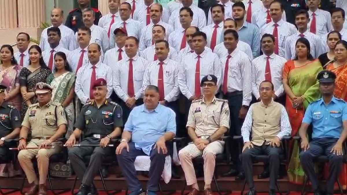अंबिकापुर सैनिक स्कूल का 18वां स्थापना दिवस, कैबिनेट मंत्री ... - CG Sandesh